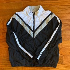 Pink brand windbreaker size M/L. Black/grey/white